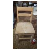 CHILDS CHAIR