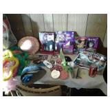 HALLOWEEN MAKEUP:PARTY FAVORS