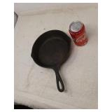 CAST IRON CRACKER BARREL 11 SKILLET