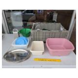 Tote with Rubbermaid, Teperware, Kitchen Aids,