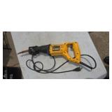 DeWalt reciprocating saw works