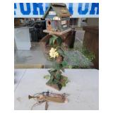 Birdhouse Decoration