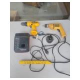 Craftsman Diehard 14.4v Battery Charger, Dewalt