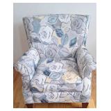 Modern accent chair
