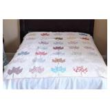 72x55 hand made quilt, very good condition,no wear