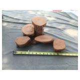Natural wood figureen set