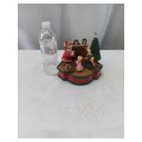 VTG Mistletoe Magic animated light-up musical
