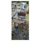 5 Chairs