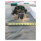 The HERITAGE VILLAGE COLLECTION, Village Monument