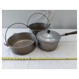 Vintage Club Hammered  Aluminum 1 Quart Sauce Pan
