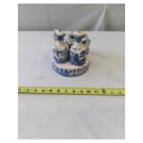 Vintage Cobalt Blue & White Willow Revolving Base