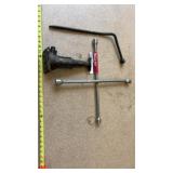 Lug Wrench & Bottle Jack