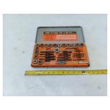 40-PIECE TAP &DIE SET