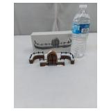 Dept 56 Heritage Village Churchyard Gate and