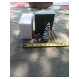 HERITAGE VILLAGE COLLECTION, The Holly and The