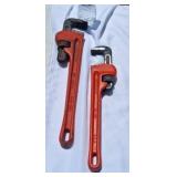 Pipe wrenches