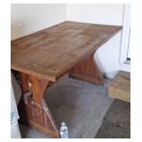 Wooden work table