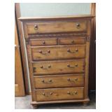 53x37x18.5 chest of 5 drawers, solid oak