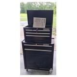 Craftsman tool chest on wheels with keys