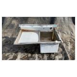 Stainless Steel 1 Compartment Sink w/ 24" Left