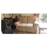 Lazy Boy Dual Reclining Love Seat