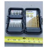 Master mechanics setters, screwdrivers, drill