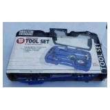 Master mechanics 18 pc tool set