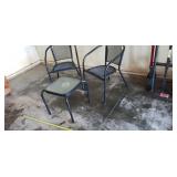 Outdoor chairs w side table