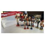 Nutcrackers with tote