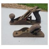 2 Wood Planes