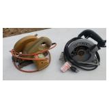 Craftsman  5 1/2 in circular saws