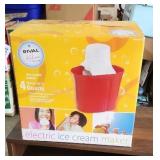 Rival Ice cream Maker