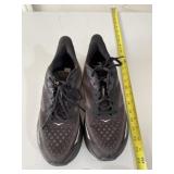Hoka sz 9 menï¿½s black shoes