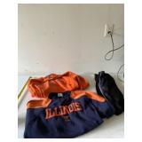 Illinois sz medium, 2XL sweatshirts and Athletic