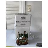Dickensï¿½ Village Series ï¿½Quillyï¿½s Antiques ï¿½ 1996