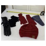 C.C. Burgundy hat and gloves, black leather