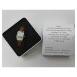 DISNEY WINNIE THE POOH WRIST WATCH