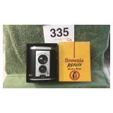 VINTAGE BROWNIE REFLEX SYNCHRO MODEL CAMERA