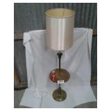 BRASS FLOOR LAMP