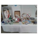 TOTE FULL SEWING SUPPLIES&BOOKS