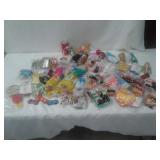 MCDONALD TOYS:BATMAN:GOOF TROOP:DINOSAURS