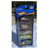 Hot Wheels gift pack of cars