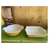 Pyrex Butterfly Gold bowl and casserole dish