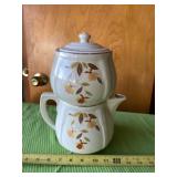 Hallï¿½s stackable coffee pot knows as a Jewel tee