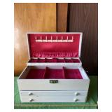 16 x 9 x 8 jewelry box with broken handle and