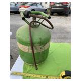 Portable air tank