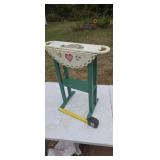 Little drop leaf side table