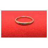 14k Gothic Yellow Gold Band Size 6.5, 1.36g