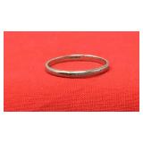 10k White Gold Band