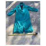 Art De La Mode long green coat with snow flake